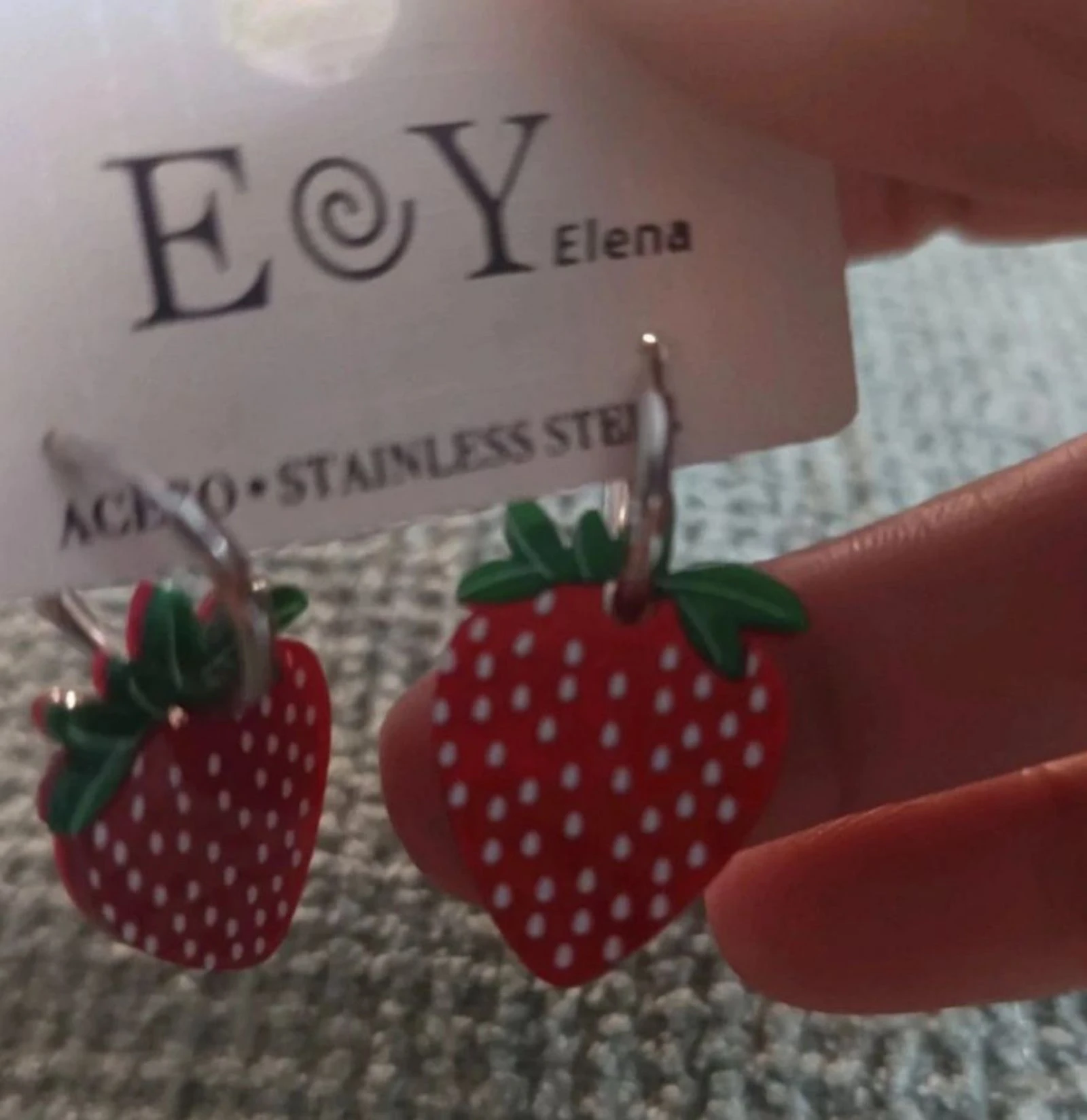 Strawberry-shaped earrings 🍓 – photo 3